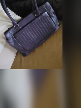 Levenger Brand Purple Leather Tote Handbag - Women's Shoulder Bag